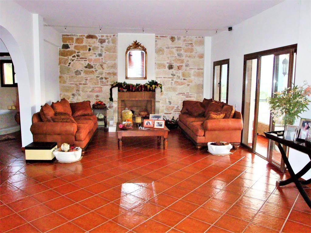 Waterfront Mediterranean Villa Skroponeria Exterior photo
